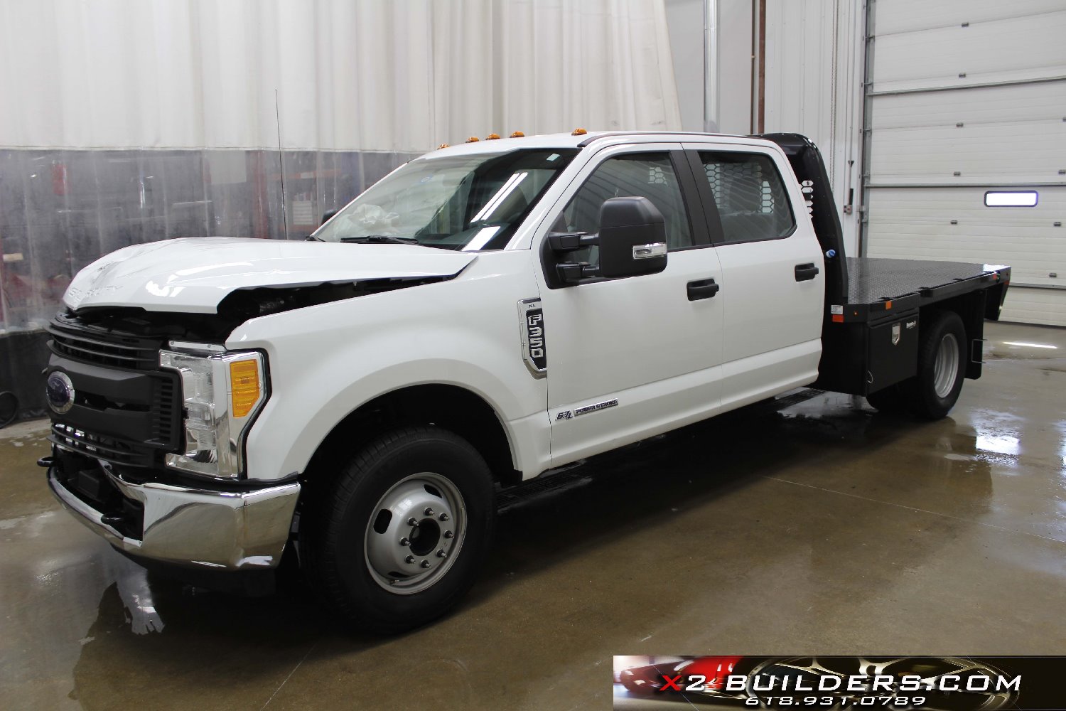 2017 Ford F-350 Super Duty Flat Bed