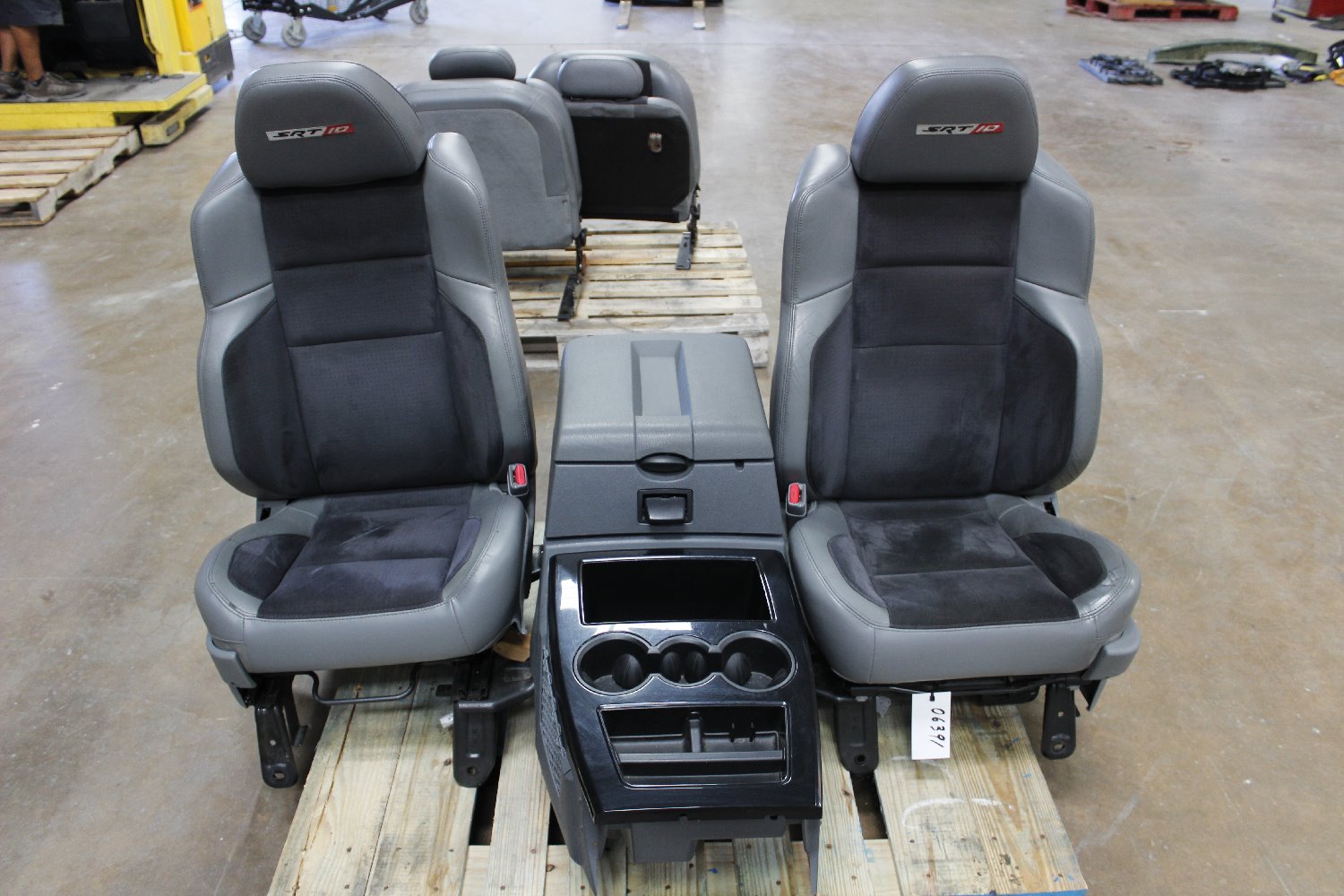 2004-2006 Dodge Ram SRT-10 Interior Parts