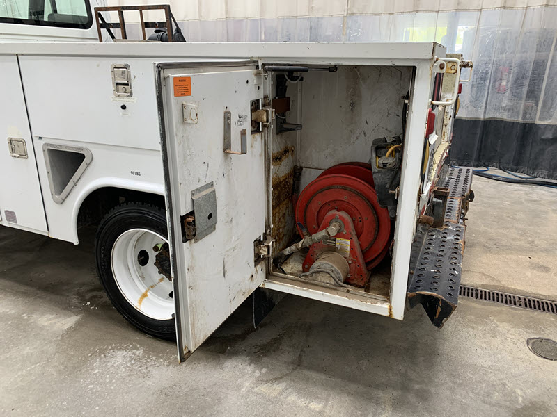 Salvage 2007 International 4000 Series 4100 | X2 BUILDERS