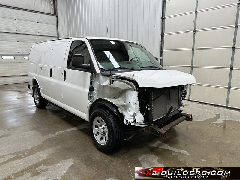 Salvage 2014 Chevrolet Express G1500 | X2 BUILDERS