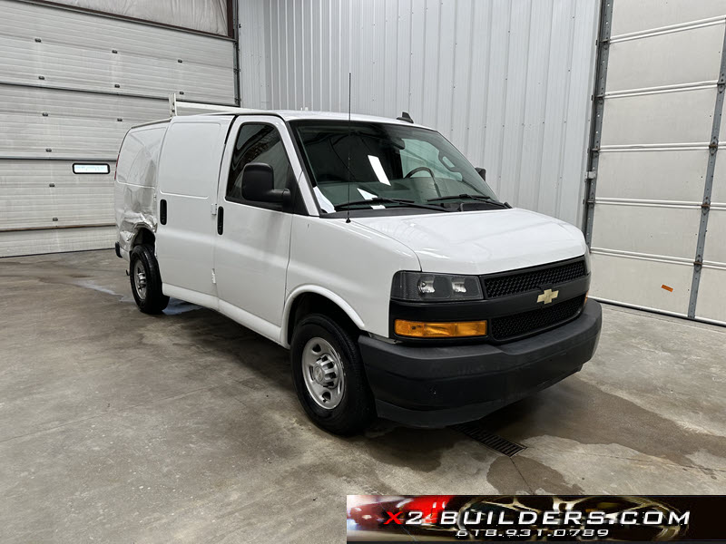 Salvage 2018 Chevrolet Express G2500 | X2 BUILDERS